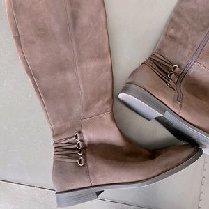 Steve Madden Zina Dark Brown Nubuck Suede Riding Boots Size 9